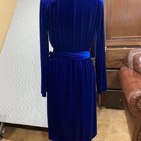 Calvin Klein blue below the knee long sleeves women size 14. SKU958 - Picture 3 of 8